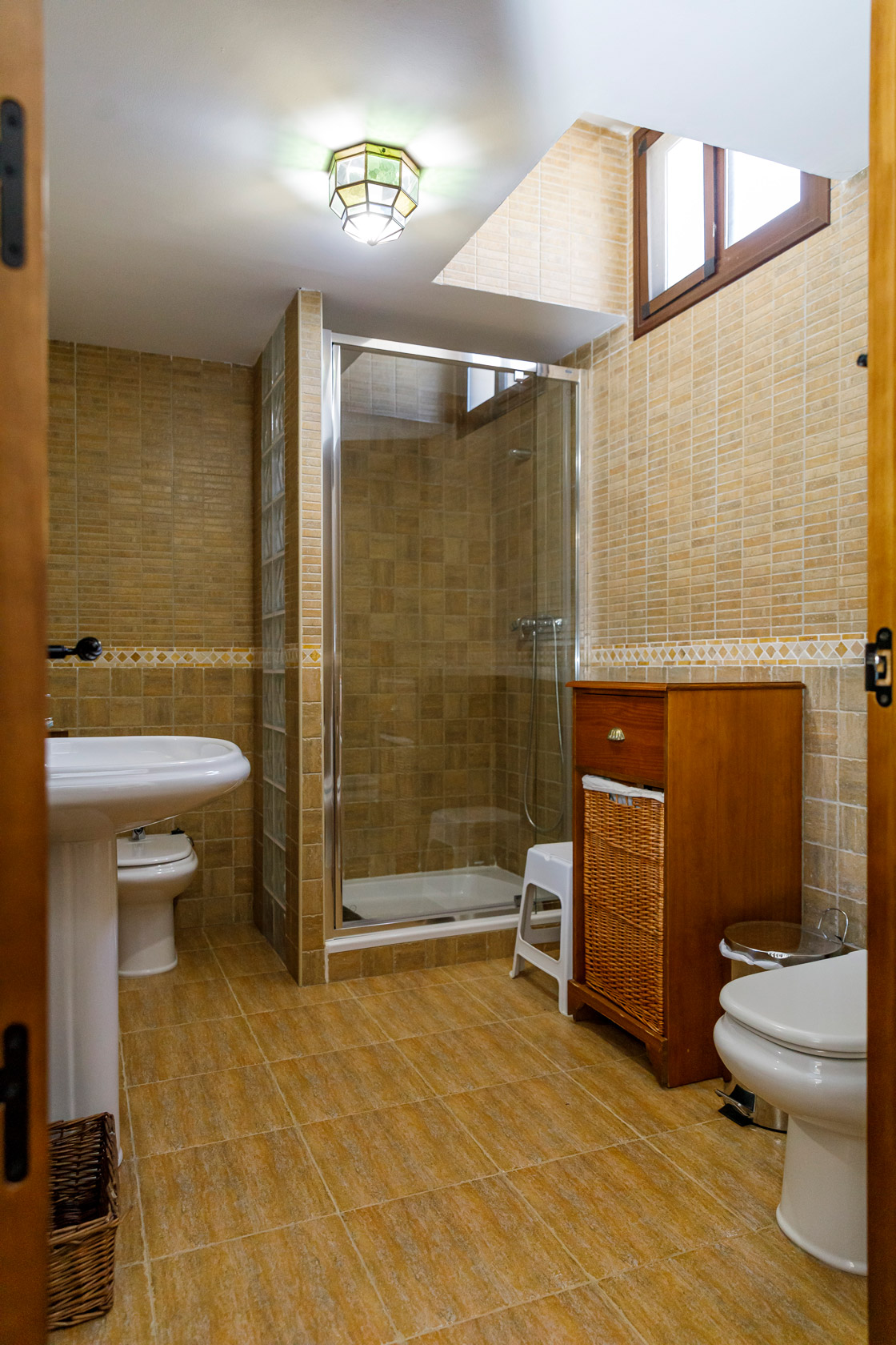 Baño-1-Casa-Rural-La-Higuera-